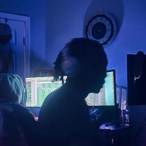 Supercharge (feat. Xofreddy) (Explicit)