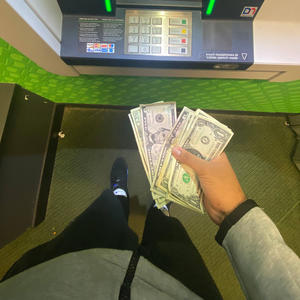 Uh Huh (feat. Jahhundo) (Explicit)