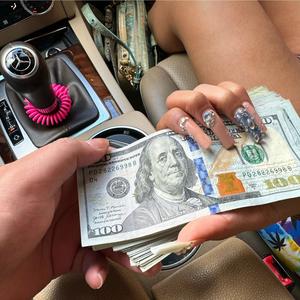 Main1 (feat. 1klos) (Explicit)