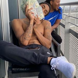 Road Runnin (Explicit)