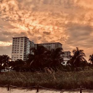 midadaclub (Explicit)