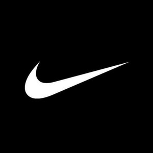 NIKE TURN