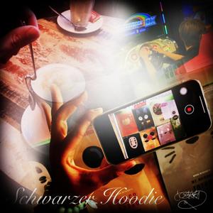Schwarzer Hoodie (Explicit)