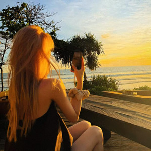 电台情歌 (Synthwave版)