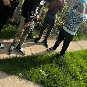 Satellite (feat. Bge Trell) (Explicit)