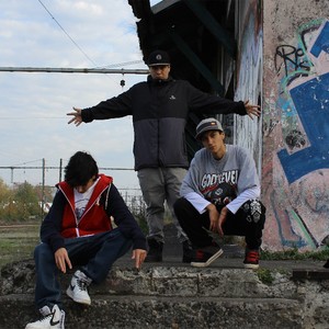 Sentimiento Urbano (feat. Seven Brxwn)