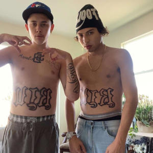 RiU in it 4 the money (feat. 2janky909) (Explicit)