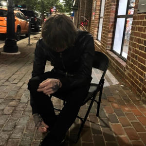 crying hearts (feat. boolymon) (Explicit)