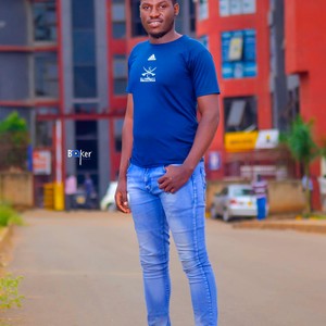 Jangu Eno (feat. Ghetto Tycoon, Newton Junior & Moris K2)