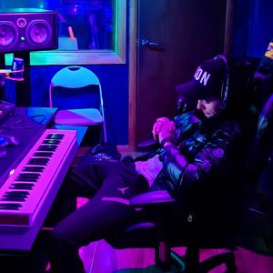 Topcsatár (Explicit)