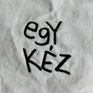 Egy kéz
