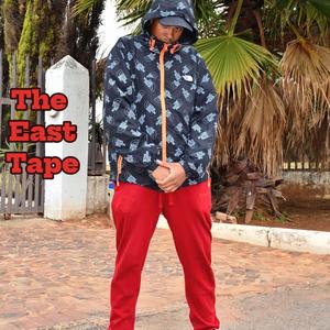 Living Life (feat. Percy H, Ushun Westayela, Slaw Burn, Kid Ace & Skhindii) (Explicit)