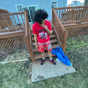 To The Floor (feat. TBS Jay) (Explicit)