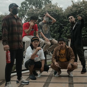 SHAT (feat. Makii, Jords, Soisoi, XCN & Mad Mac) (Explicit)