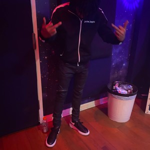 Heartless(feat. Pzzlyy) (Explicit)