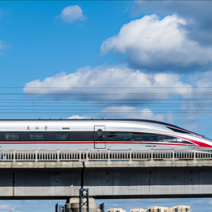 时空穿越的愿望 (伴奏)