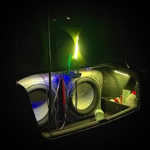 Bosa (feat. Hugorunthatshitup) (Explicit)