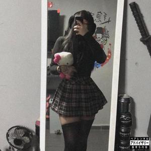 TU 4D1CT0 FR1K1 M4M1 (Explicit)