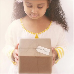 Man in the Mirror(feat. Gabriella Flores with Haley Simpson and Kassidy King)