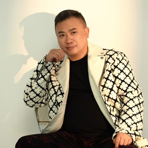 亲嘴嘴