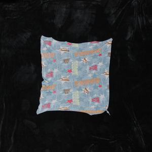 Who U (feat. kenji peach) (Explicit)