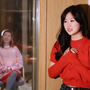 不如见一面-高依朵&施岚