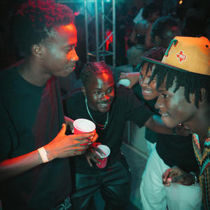 Storyy!! (feat. Gotta)