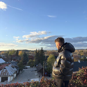 ROBIĘ TO DLA NIEGO (Explicit)