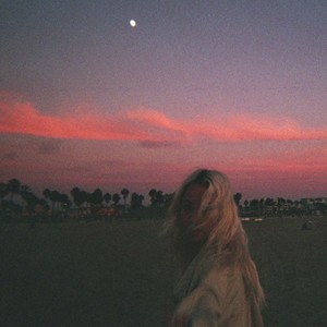 Tengo Celos de la Arena y el Viento (Explicit)