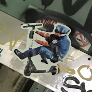 HollaBack (feat. Kapow & KidWood) (Explicit)