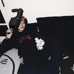 Fell in Love W U (feat. Hella Sketchy & Marcelo) (Explicit)