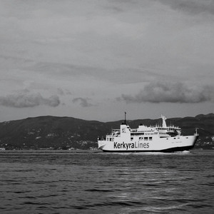 WOULDN'T UNDERSTAND (Explicit)