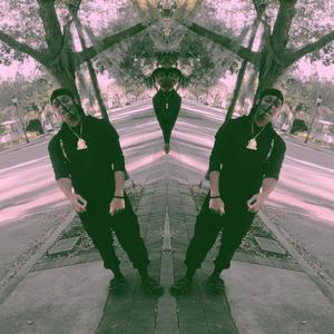 LEAVEMEALONE! (feat. HESI) (Explicit)