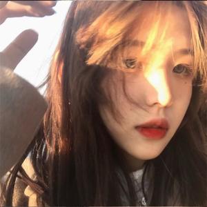 祁念 - 低调扭动