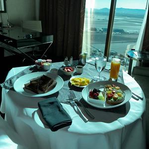 Boss Since Birth (Raised In The Trenches Of Highland Park, MI) (Explicit)