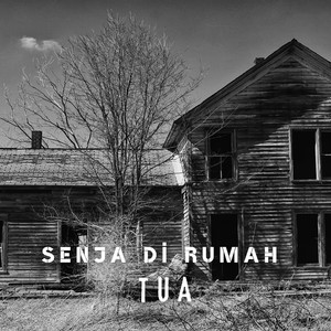 Senja di rumah tua