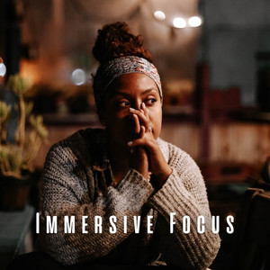 Immersive Focus: Attentiveness with Brown Noise