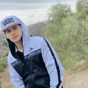 Llueve(feat. Traizor ND)