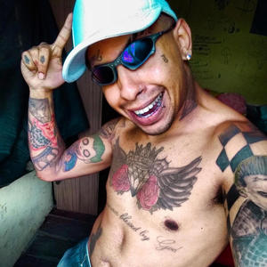 Sua falsidade reflete (Radio Edit|Explicit)