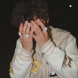 Salgo (feat. Curlers, Ckmilo & lexieel)