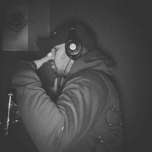 Ando Bien Cabron New Orden (Explicit)