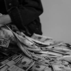 Robbery (feat. YoungHuztla400) (Explicit)