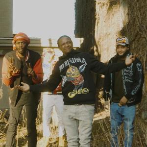 5PM In Elmira (feat. WelcomeHomeColumbia) [Explicit]