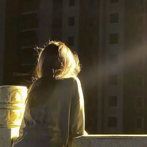 0607 - 错季 (0.9×)