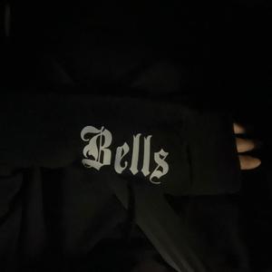 Bells (私の愛) [Explicit]