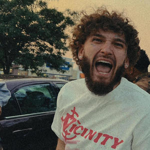 Platos Closet (feat. Bray Costello) (Explicit)