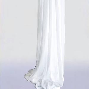 OJOS BIEN CERRADOS (feat. Naise Kud)