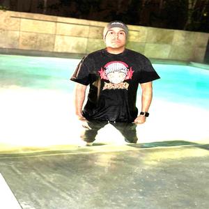 yall insane (feat. 2sayless) (Explicit)