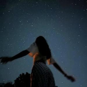 hold your hand in mine (feat. Chéri) (Explicit)