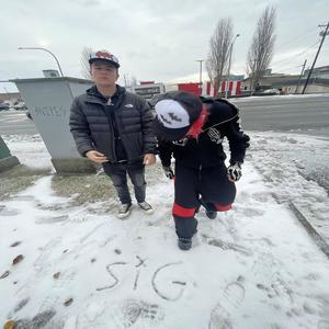 tote in any weather! (feat. Z!0N) (Explicit)